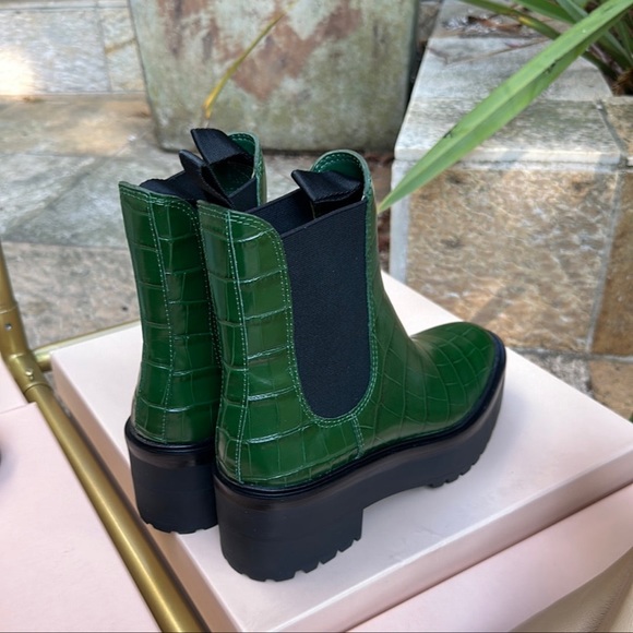 LOEFFLER RANDALL Reggie Chelsea Boot in Bottle Green - Picture 6 of 7